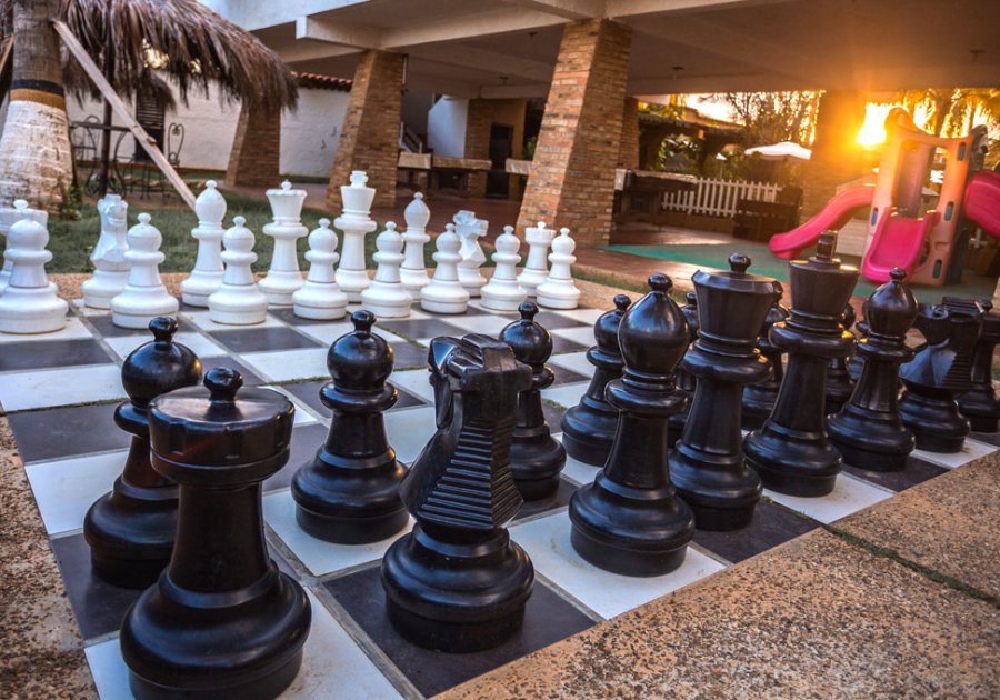 hotel-villa-marina-suites-chichiriviche-games-vacation-enjoy-chess