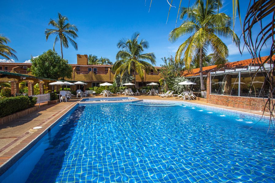 hotel-villa-marina-suites-pool-fun-1