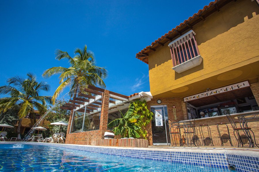 hotel-villa-marina-suites-pool-fun-5