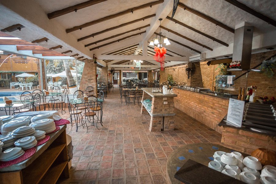 hotel-villa-marina-suites-restaurant-food-bar-1