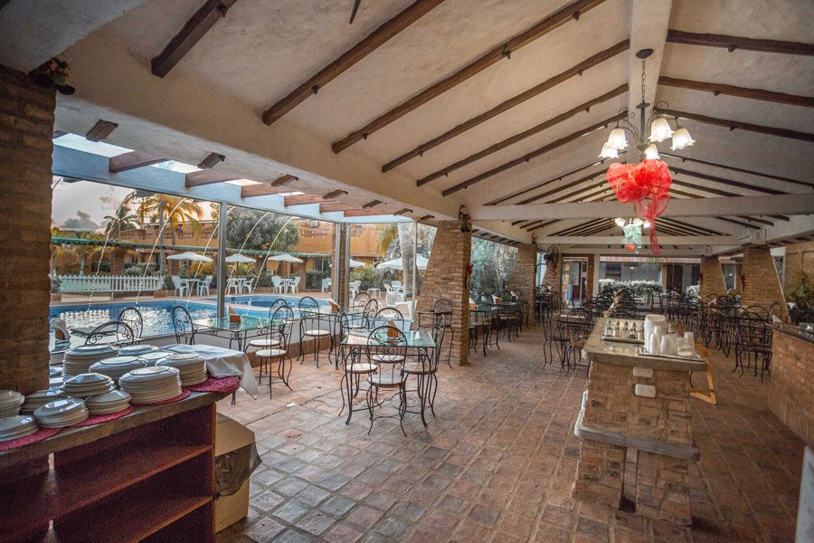 hotel-villa-marina-suites-restaurant-food-bar-5